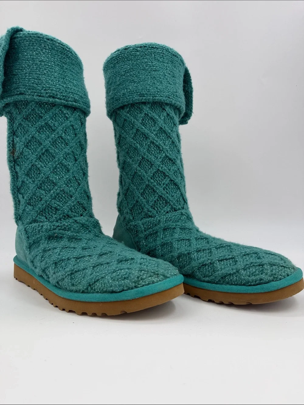UGG lattice cardy